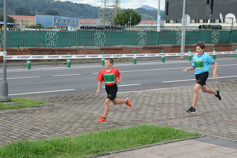 Foto 87 de la Carrera Familiar Solidaria de Loiu 2023